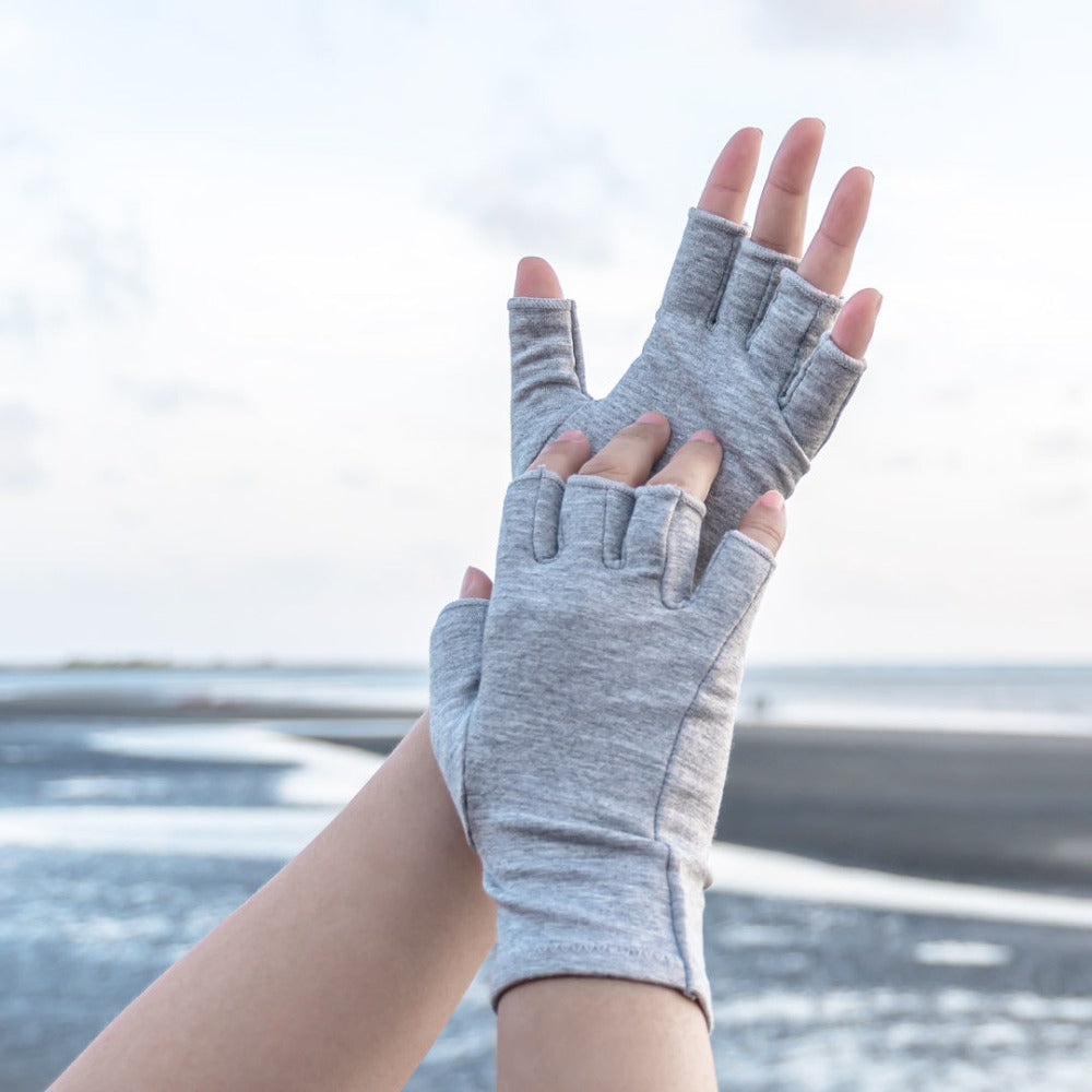 Bamboo Compression Gloves